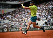 开云体育中国官网-西班牙网球队翻盘意大利网球队，纳达尔制霸全场的简单介绍