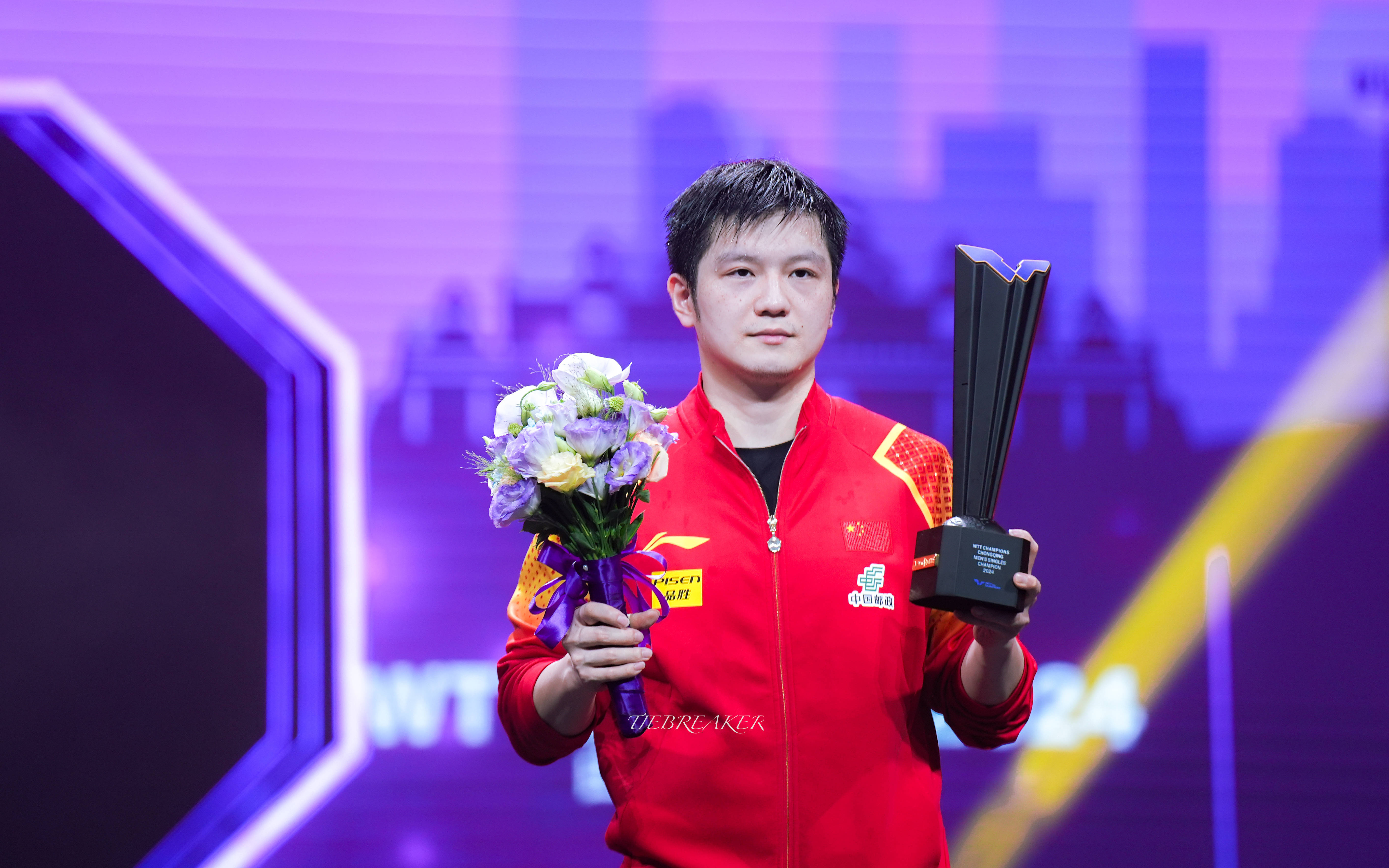 包含日本乒乓球队爆冷比利时乒乓球队，樊振东高光表现的词条