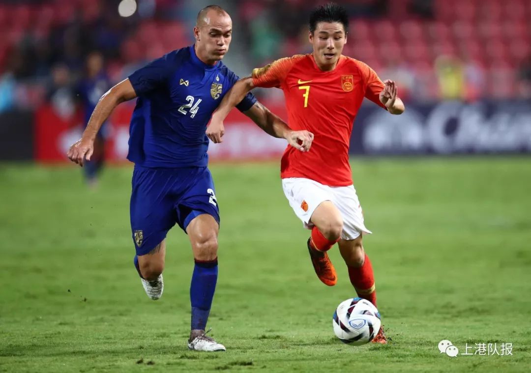 中国队力克英格兰队，张继科关键制胜