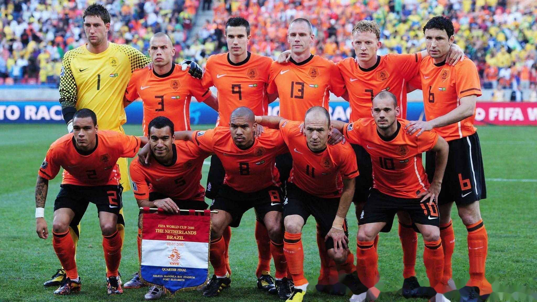 拜仁慕尼黑主场战平AC米兰