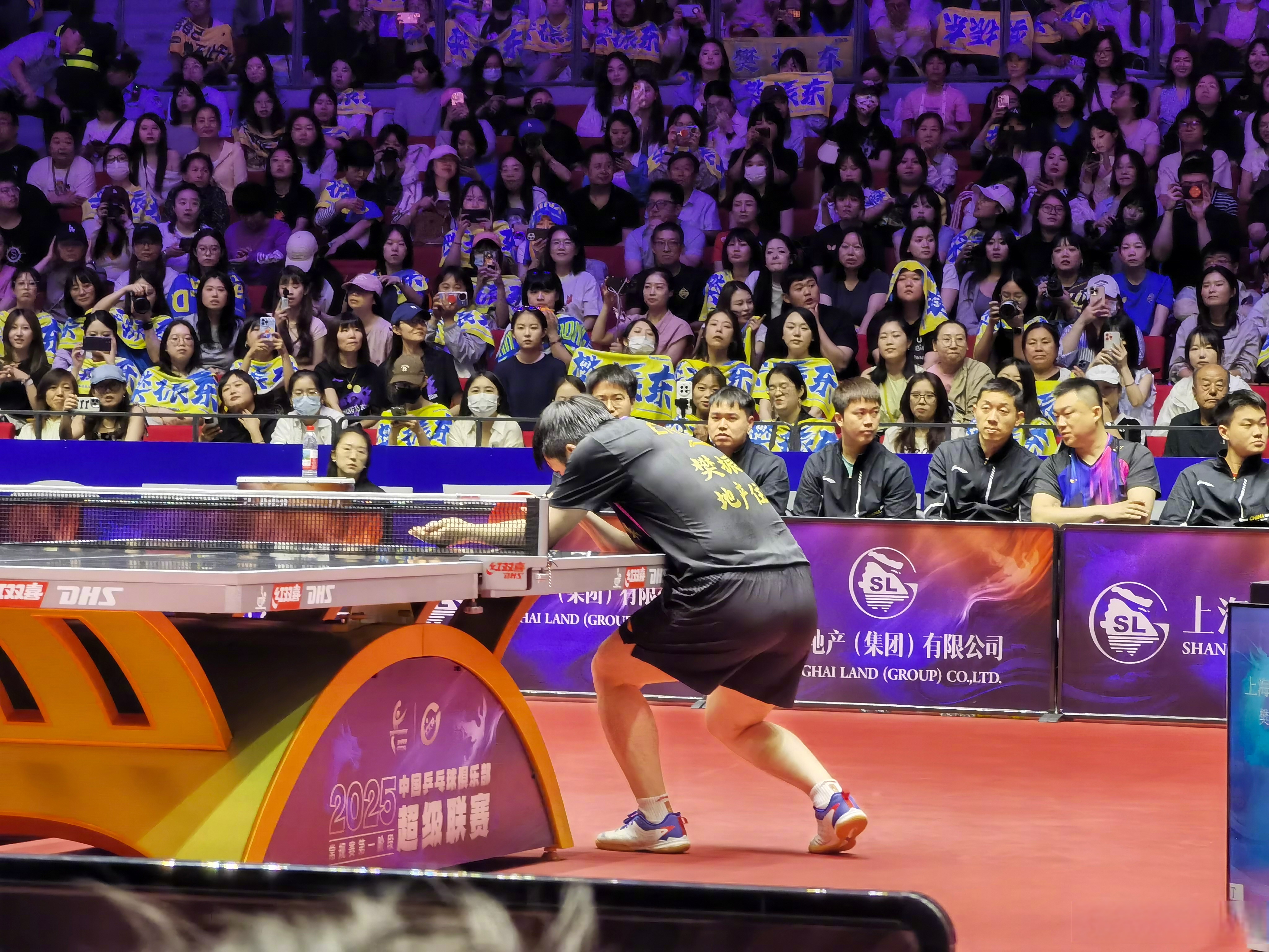 包含强劲对手！球队晋级展现实力得到认可的词条