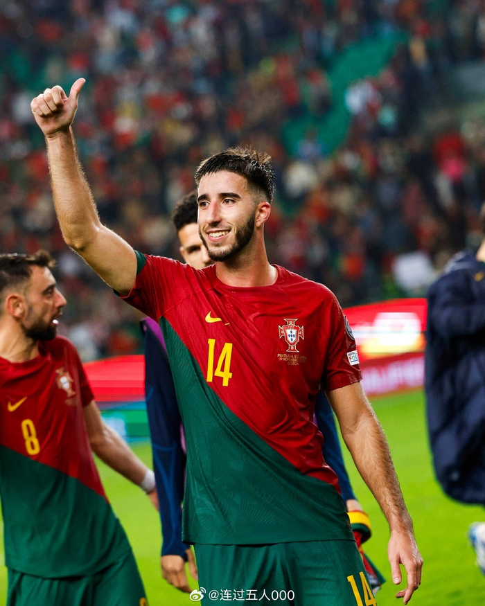 葡萄牙选手在篮球赛场上崭露头角的简单介绍 葡萄牙选手在篮球赛场上崭露头角的简单介绍