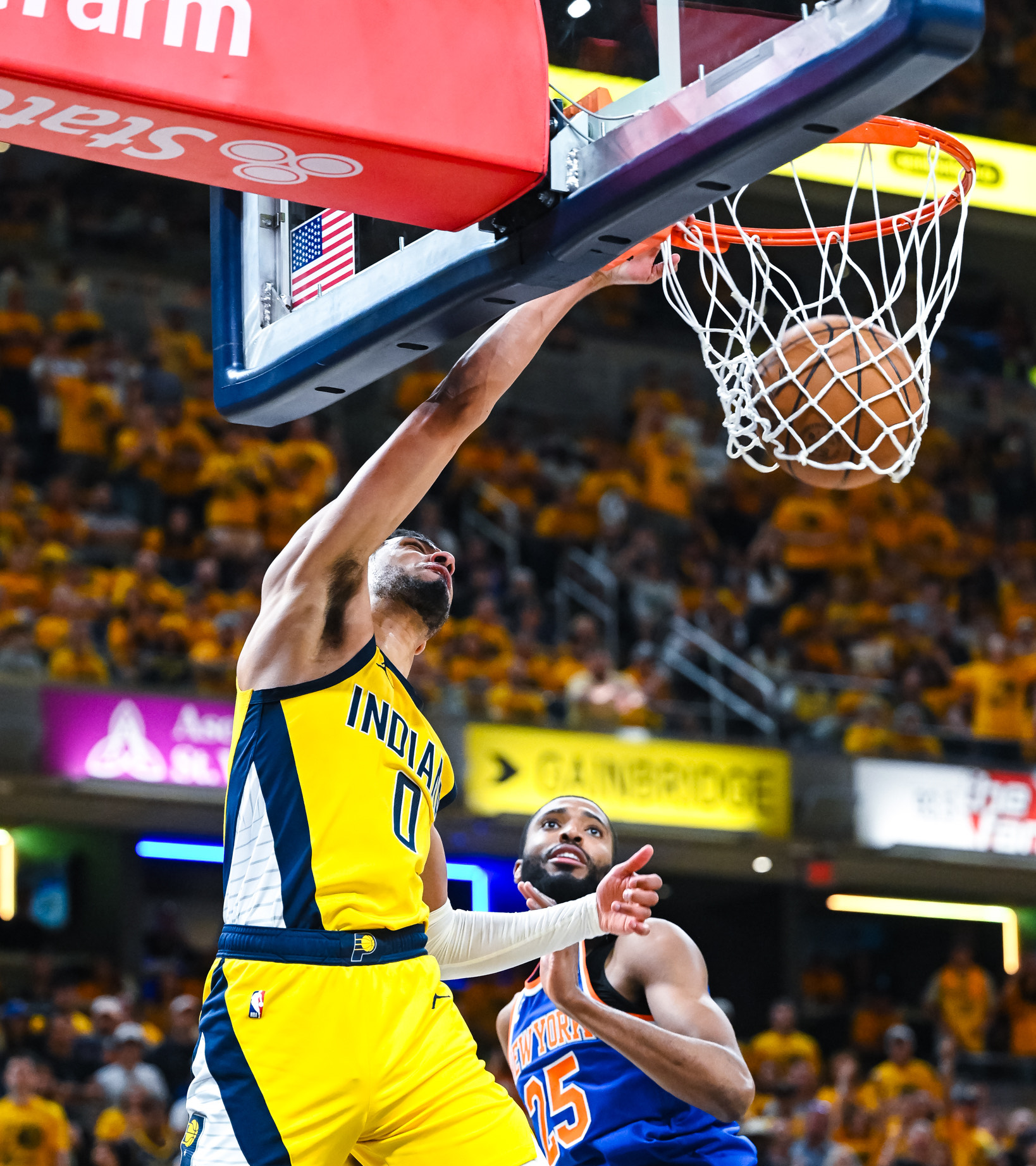 步行者碾压76人，约基奇扛起全队