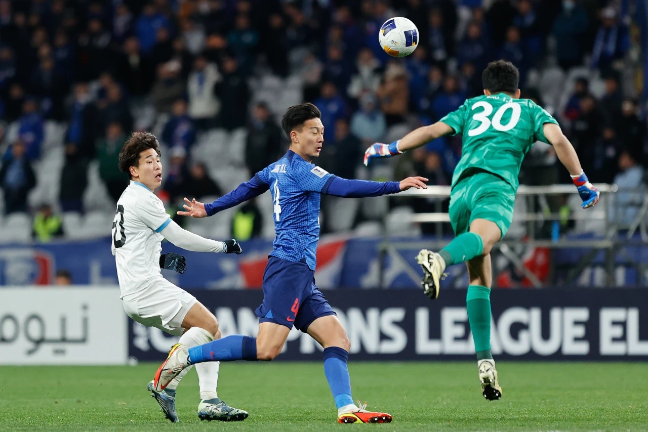 包含绿地申花备战积极,全队士气高涨的词条 包含绿地申花备战积极,全队士气高涨的词条