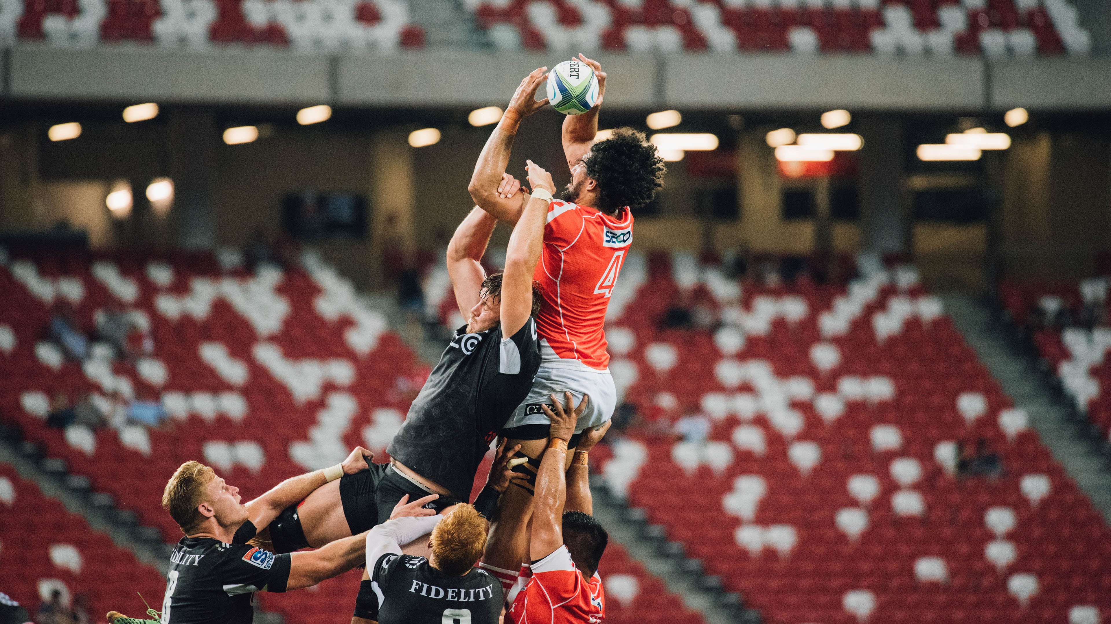 教科书般的胜利,伦纳德领衔深圳队完胜开拓者