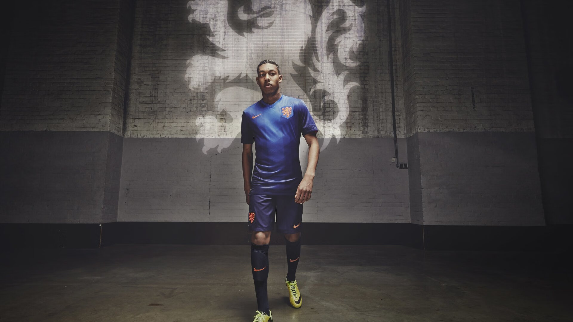 法老归来,萨拉赫一己之力改写世界排名,日本强势晋级背后的埃及悲歌